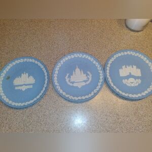 Wedgewood Christmas plates